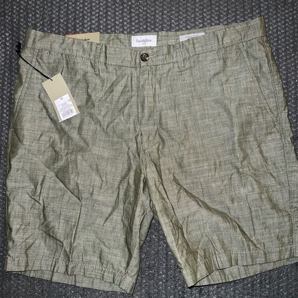 Goodfellow & Co olive linden shorts